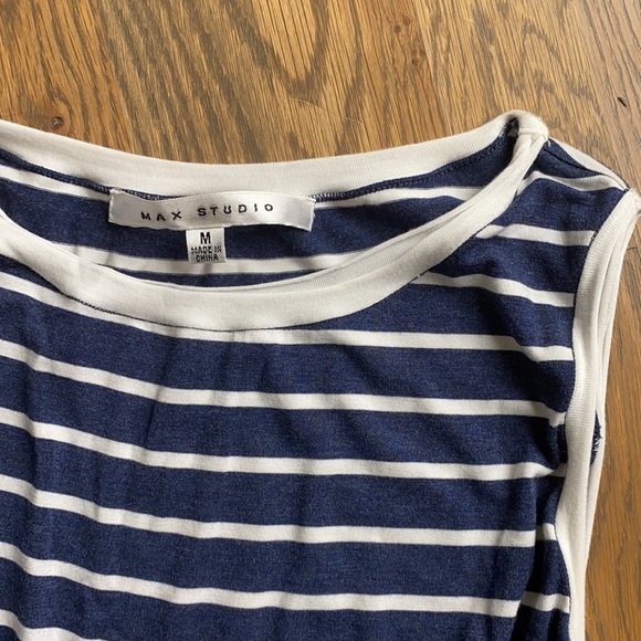 Women’s Max Studio Dress, size Medium - Picture 2 of 7